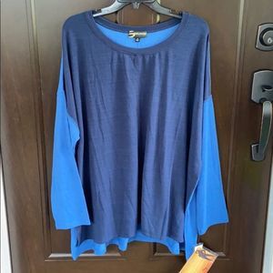 NWT Serena Williams top